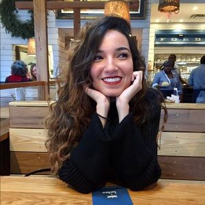 Meet your Posher, Sabrina